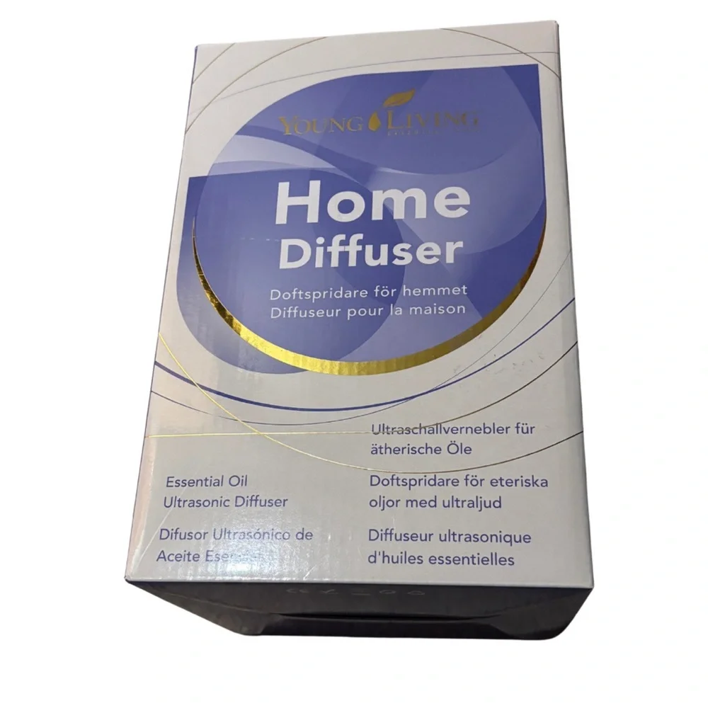 Young Living White and Light Purple Flower Diffuser